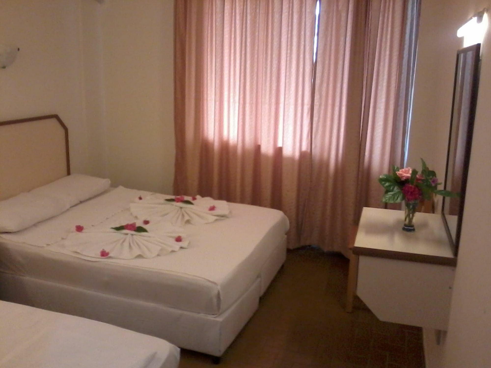 Unver Hotel Marmaris Ngoại thất bức ảnh
